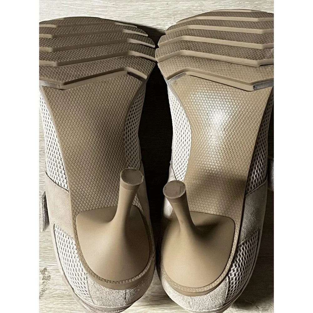 Sneex Shoes Womens Size 7 Beige Suede Mesh Stiletto Heel Round Toe Pumps Italy
